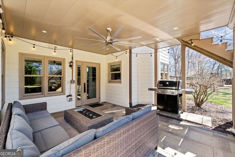 Single Family Residence in Alpharetta GA 630 Oakstone Court 49.jpg