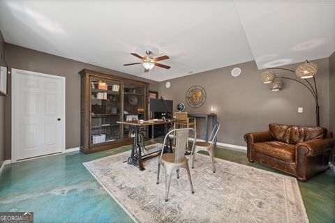 Single Family Residence in Alpharetta GA 630 Oakstone Court 43.jpg