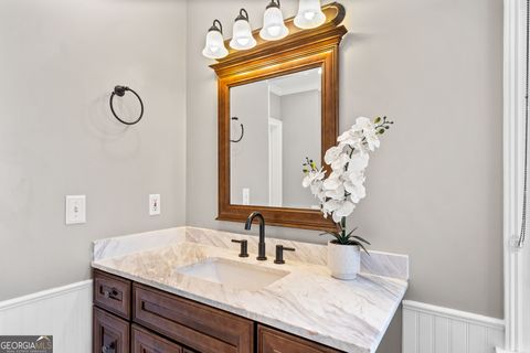 Single Family Residence in Alpharetta GA 630 Oakstone Court 25.jpg
