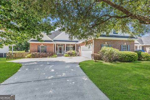 Single Family Residence in Savannah GA 109 Southernwood Place.jpg