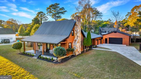 Single Family Residence in Woodstock GA 923 Pine Circle.jpg