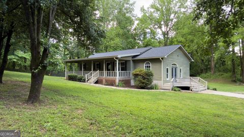 Single Family Residence in Cleveland GA 253 Yonah Valley Road.jpg