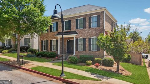 Single Family Residence in Roswell GA 1063 Merrivale.jpg