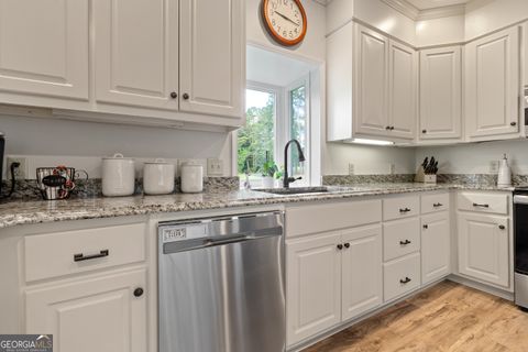 Single Family Residence in Madison GA 1050 Sugar Creek Church Road 11.jpg
