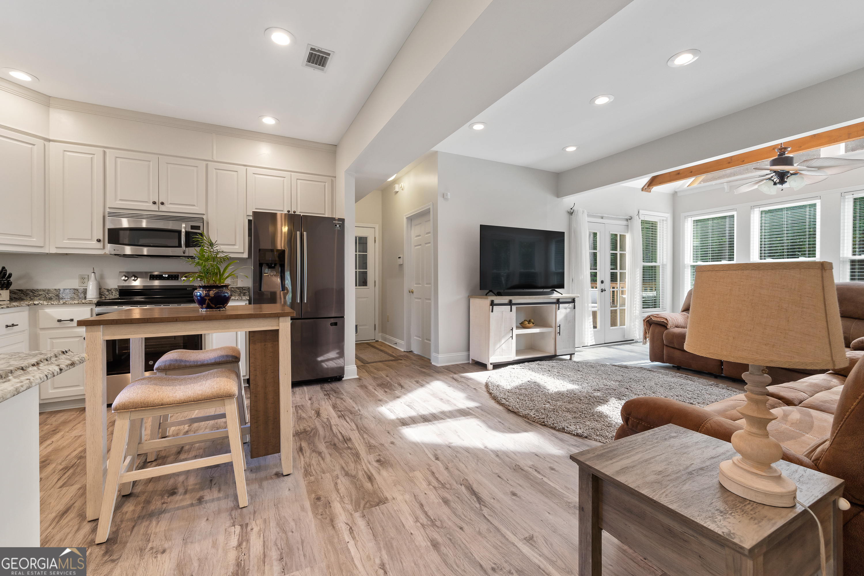Single Family Residence in Madison GA 1050 Sugar Creek Church Road 6.jpg