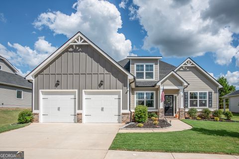 Single Family Residence in Madison GA 1030 Clubhouse Drive.jpg