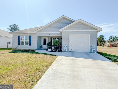 Single Family Residence in Hawkinsville GA 9 Risby Street.jpg