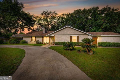 Single Family Residence in St. Simons GA 503 Marsh Circle.jpg