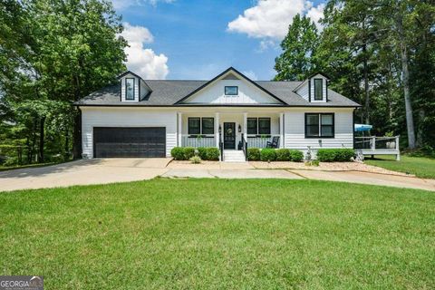 Single Family Residence in Douglasville GA 3145 S Elizabeth Drive.jpg