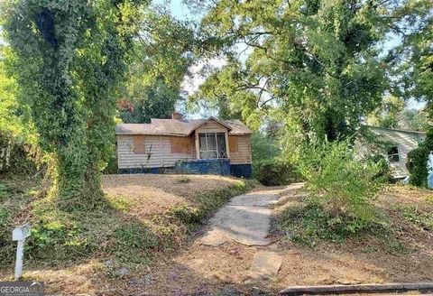 Single Family Residence in Atlanta GA 244 Morris Brown Avenue.jpg