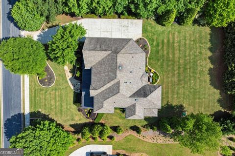 Single Family Residence in Alpharetta GA 15815 Winterfield Way 69.jpg