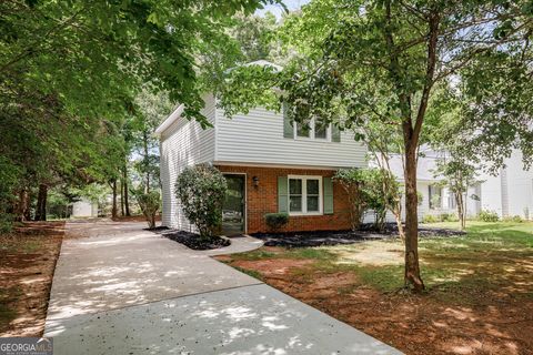 Single Family Residence in Athens GA 122 Shadow Moss Drive.jpg