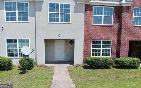 Townhouse in Monroe GA 926 Old Mill Point #C 1.jpg