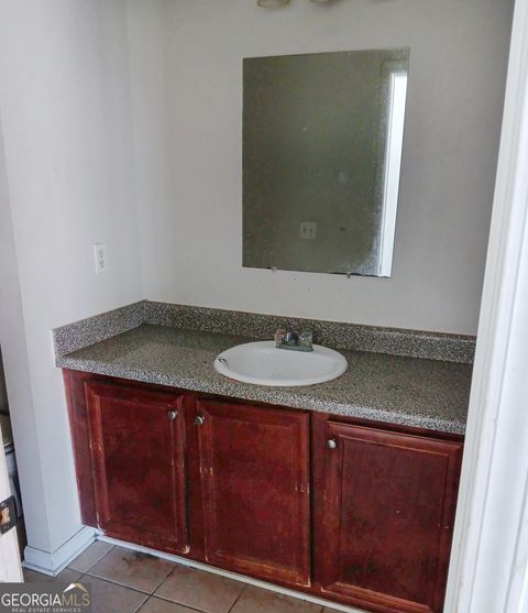 Townhouse in Monroe GA 926 Old Mill Point #C 17.jpg