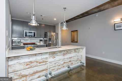 Condominium in Atlanta GA 845 Spring Street #307 8.jpg