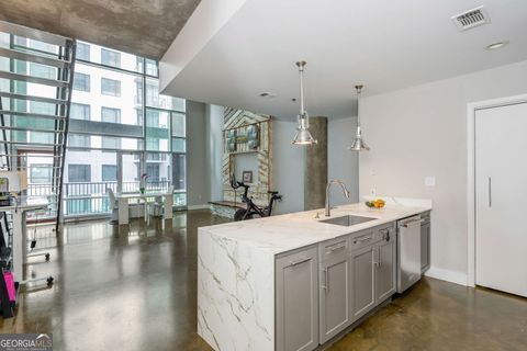 Condominium in Atlanta GA 845 Spring Street #307.jpg