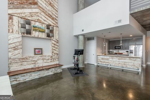 Condominium in Atlanta GA 845 Spring Street #307 5.jpg