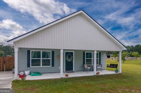 Single Family Residence in Collins GA 71 Church Street.jpg