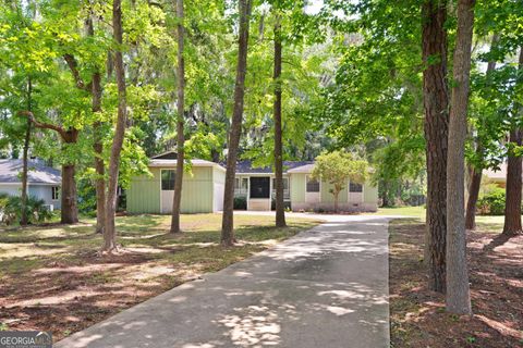 Single Family Residence in Brunswick GA 505 Old Mission Road.jpg