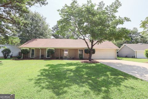 Single Family Residence in Centerville GA 113 Heather Place.jpg