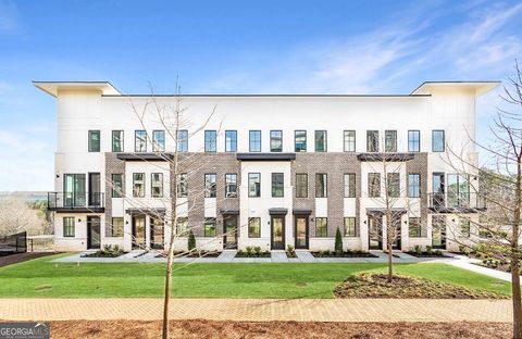 Condominium in Alpharetta GA 7130 Summit Place.jpg