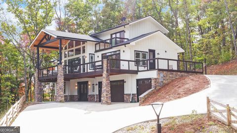 Single Family Residence in Rabun Gap GA 333 Favor Lane.jpg