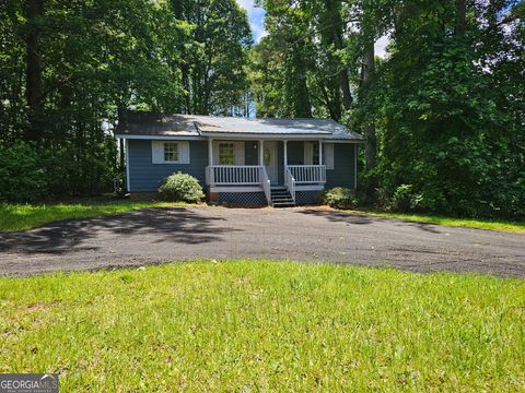 Single Family Residence in Villa Rica GA 602 McCurdy Road.jpg