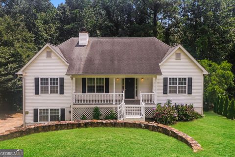 Single Family Residence in Dallas GA 301 Spring View Court.jpg