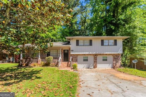 Single Family Residence in Stone Mountain GA 802 San Miguel Drive.jpg