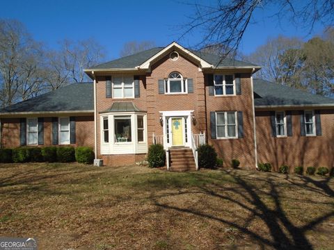 Single Family Residence in Barnesville GA 107 Big Oak Drive.jpg