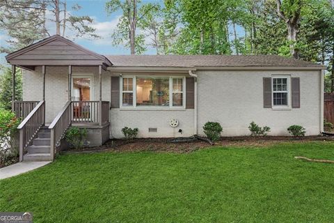 Single Family Residence in Atlanta GA 2586 VALLEY STREAM Drive.jpg