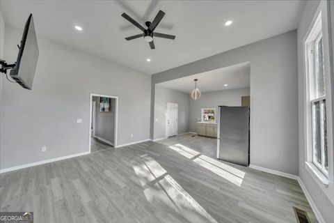 Single Family Residence in Danville GA 32 Second Street 13.jpg
