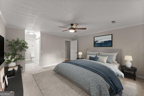 Single Family Residence in Roswell GA 215 Truehedge Trace 23.jpg