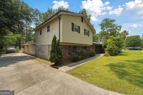 Single Family Residence in Garden City GA 67 Lynn Avenue.jpg