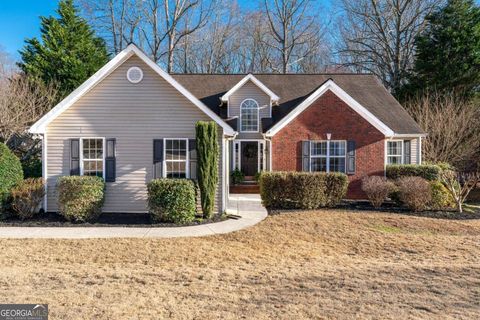 Single Family Residence in Buford GA 2425 Pemberton Point.jpg