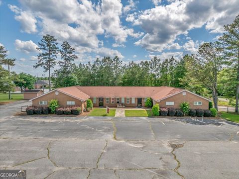  in Eastman GA 818 Professional Center Drive.jpg