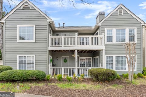 Condominium in Roswell GA 402 Mill Pond Road.jpg