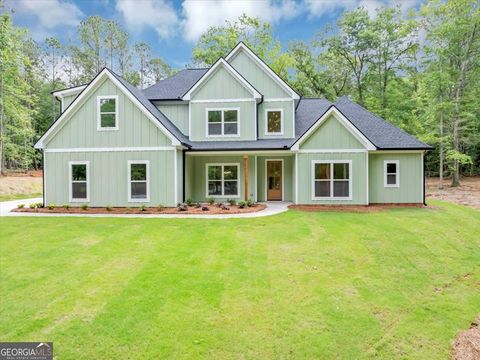 Single Family Residence in Jackson GA 636 Harbour Shores Drive.jpg