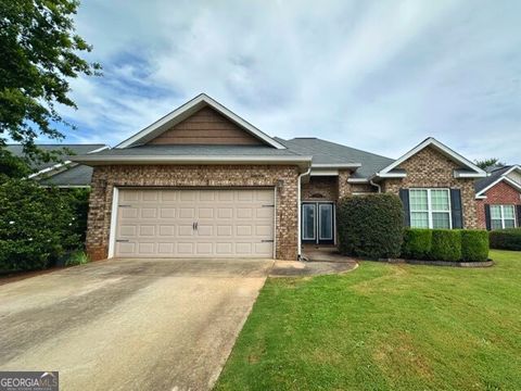 Single Family Residence in Byron GA 321 Manchester Lane.jpg