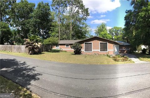 Single Family Residence in Newberry FL 717 NW 253rd Street.jpg