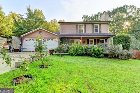 Single Family Residence in Auburn GA 4364 Saddlecreek Court.jpg