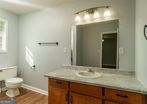 Single Family Residence in Monroe GA 243 Doster Avenue 11.jpg