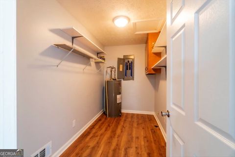 Single Family Residence in Monroe GA 243 Doster Avenue 7.jpg