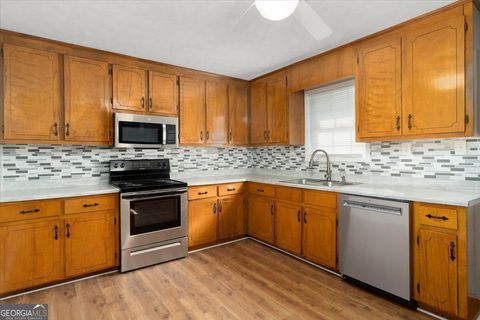 Single Family Residence in Monroe GA 243 Doster Avenue 6.jpg