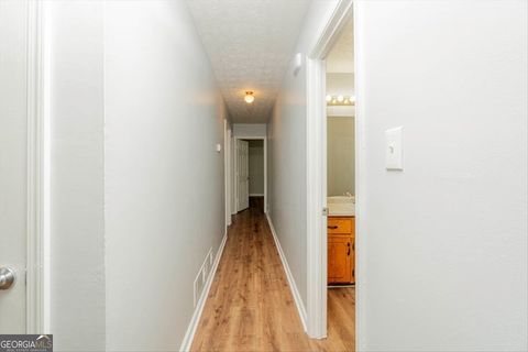 Single Family Residence in Monroe GA 243 Doster Avenue 8.jpg