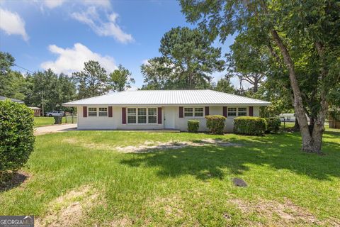Single Family Residence in Swainsboro GA 612 Freedom Street.jpg