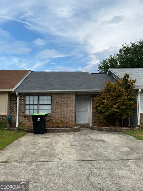 Single Family Residence in Warner Robins GA 310 Westcliff Center Street.jpg