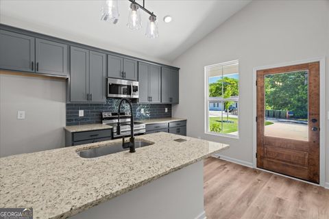 Single Family Residence in Carrollton GA 139 Bowen Street 6.jpg