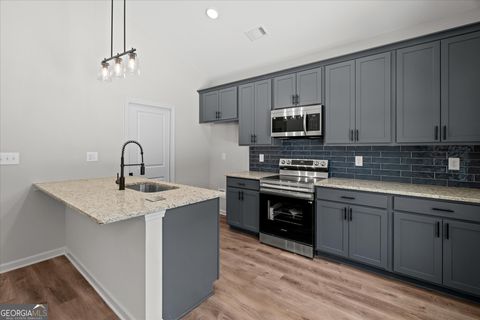 Single Family Residence in Carrollton GA 139 Bowen Street 5.jpg