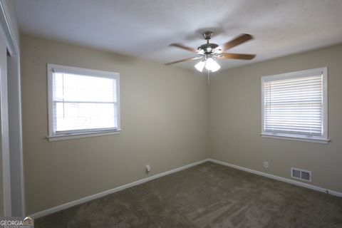 Single Family Residence in Stone Mountain GA 767 San Miguel Drive 8.jpg